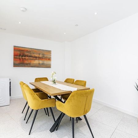 Luxury Spacious Flat With Communal Gardens And Parking Londýn Exteriér fotografie