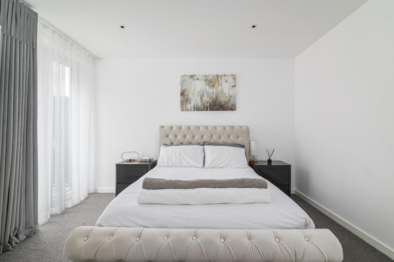 Luxury Spacious Flat With Communal Gardens And Parking Londýn Exteriér fotografie